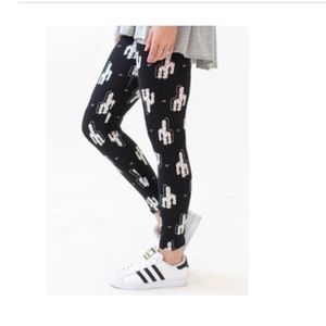 Agnes & Dora NWT GOOB Leggings